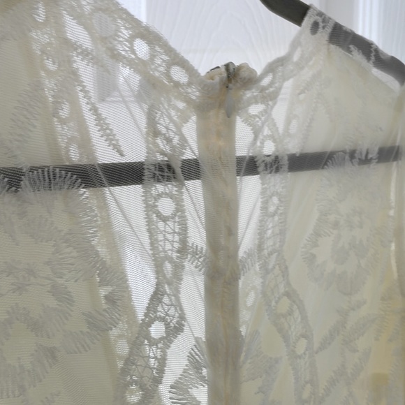 PinkBlush Cream Lace Maternity Dress - Picture 3 of 5